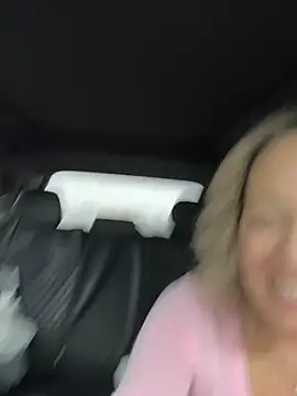 Cherry-red-xo online show from 02/05/26, 05:31