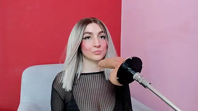 Kate bunny  online show from 03/05/26, 11:51