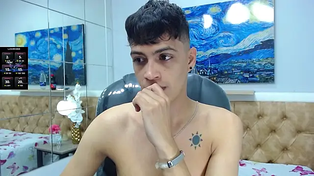 Snapshot of SkinnyBoy_ chatting on 09/30/25, 01:28 SkinnyBoy online show from 09/30/25, 01:28
