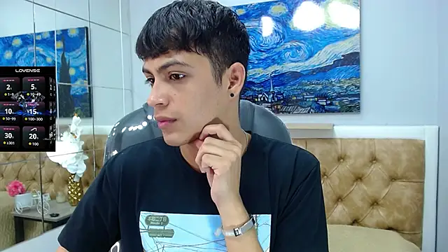 Snapshot of SkinnyBoy_ chatting on 09/26/25, 12:01 SkinnyBoy online show from 09/26/25, 12:01
