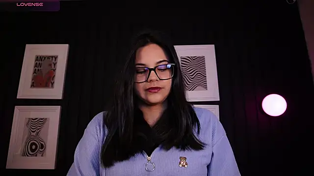 Sophia wilsonn  online show from 04/27/26, 10:02