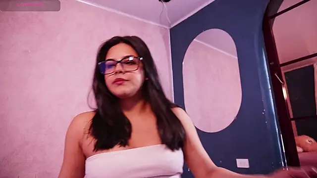 Sophia wilsonn  online show from 04/28/26, 01:26
