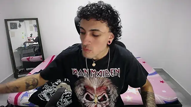 present the magic online show from 10/31/25, 09:06