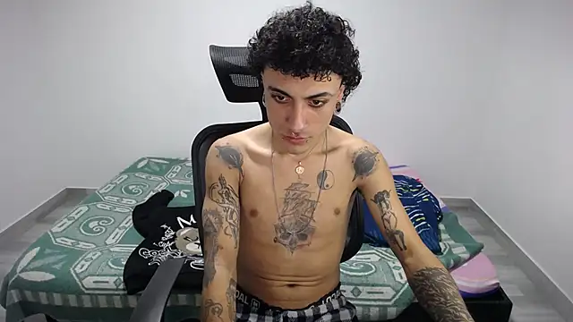 present the magic online show from 10/28/25, 05:56