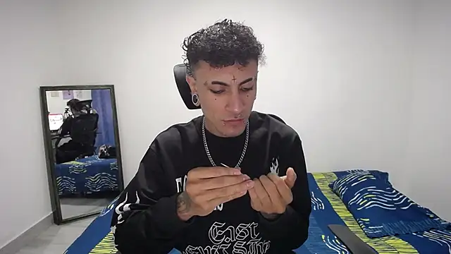 present the magic online show from 06/11/26, 04:26