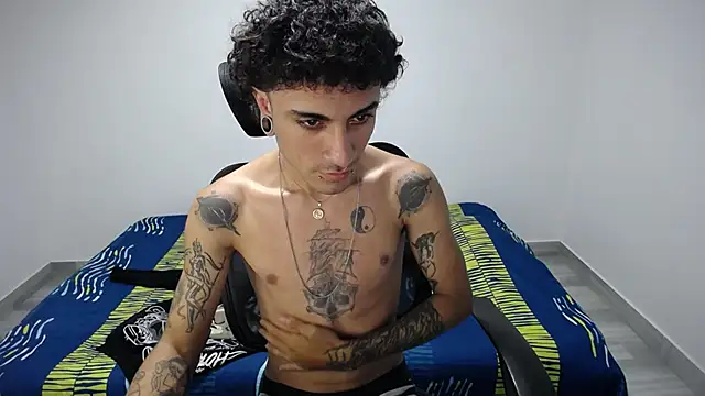 present the magic online show from 10/25/25, 03:17