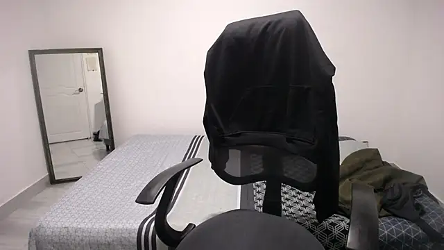 present the magic online show from 04/10/26, 05:36