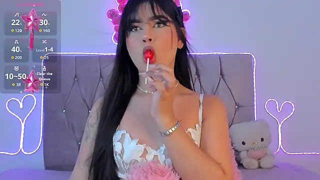 Ashley piinkk  online show from 02/27/26, 05:29