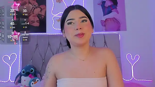 Ashley piinkk  online show from 05/16/26, 04:22