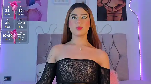 Ashley piinkk  online show from 11/15/25, 09:41