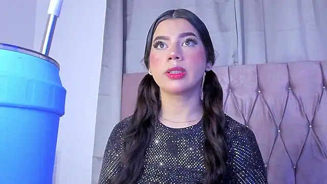 Ashley piinkk  online show from 03/20/25, 12:00