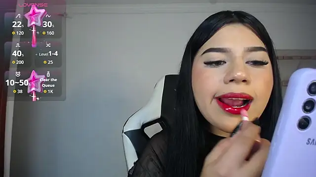 Ashley piinkk  online show from 05/27/26, 04:20