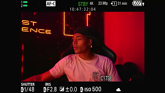 Snapshot of Jhonyblack_1 chatting on 11/10/25, 12:10 Jhonyblack 1 online show from 11/10/25, 12:10