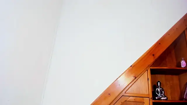 Georgis  online show from 03/13/25, 09:16