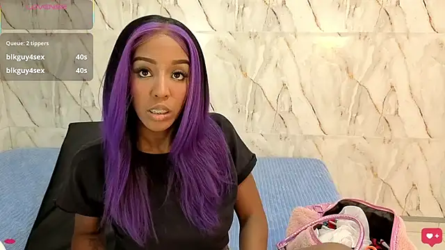 Georgis  online show from 10/25/25, 08:31