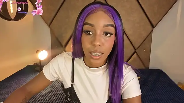 Georgis  online show from 10/23/25, 09:02