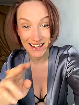 UmaTruewoman online show from 11/15/25, 06:06