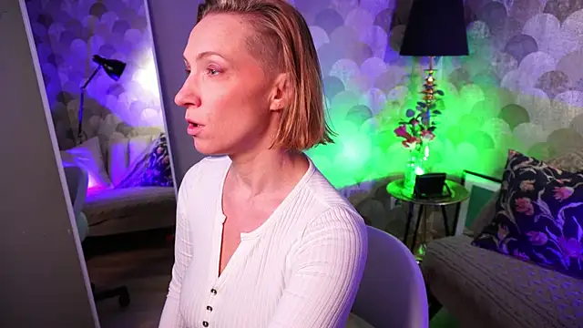 UmaTruewoman online show from 03/15/26, 05:14