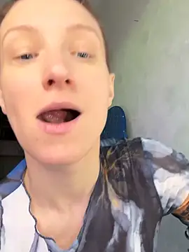 UmaTruewoman online show from 11/12/25, 07:12