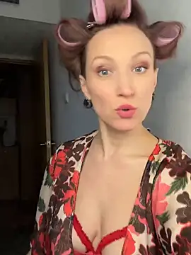 UmaTruewoman online show from 11/14/25, 06:06