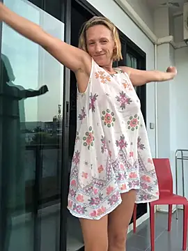 UmaTruewoman online show from 04/10/26, 12:28