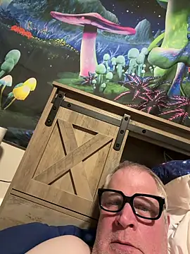 Mimmoromeo1973 online show from 04/18/26, 06:05