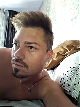 Snapshot of ionut_prince chatting on 07/14/26, 12:44 ionut prince online show from 07/14/26, 12:44