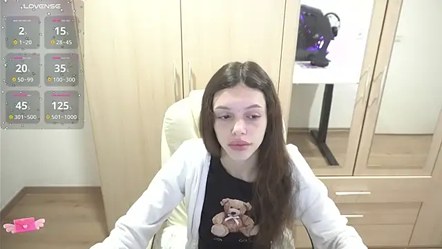 Snapshot of Billly1Love chatting on 09/29/25, 10:37 Billly1Love online show from 09/29/25, 10:37