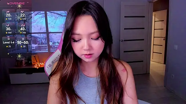 Fluffy Rose online show from 12/03/25, 02:49