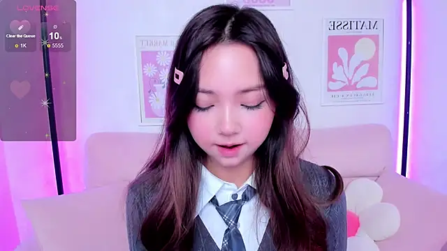 Fluffy Rose online show from 09/14/25, 01:39