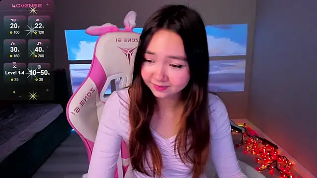 Fluffy Rose online show from 11/06/25, 03:05