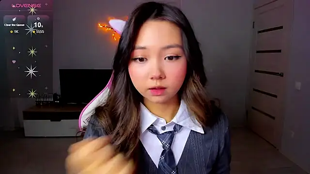 Fluffy Rose online show from 10/04/25, 10:55