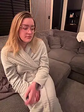 xX HotCouple Xx online show from 12/16/25, 10:03