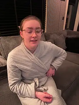 xX HotCouple Xx online show from 12/21/25, 09:26