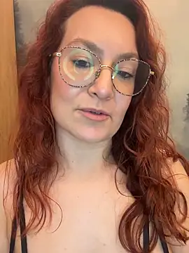 ladoucedu34 online show from 02/09/26, 02:48