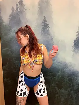 ladoucedu34 online show from 01/11/26, 04:03