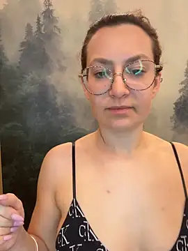 ladoucedu34 online show from 03/12/26, 10:25