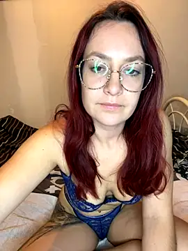 ladoucedu34 online show from 11/02/25, 03:50