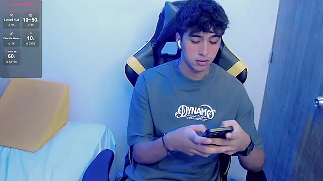 Jake tripp online show from 10/04/25, 03:30