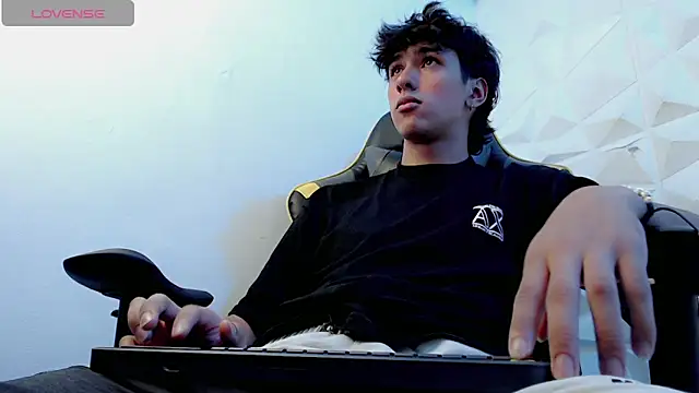 Jake tripp online show from 03/20/25, 04:51