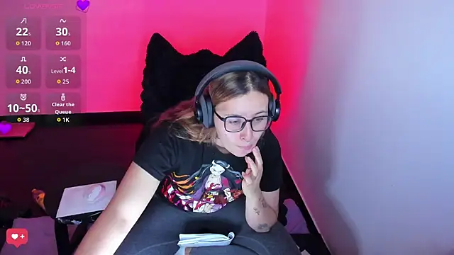 bonnie moon  online show from 02/10/26, 07:57