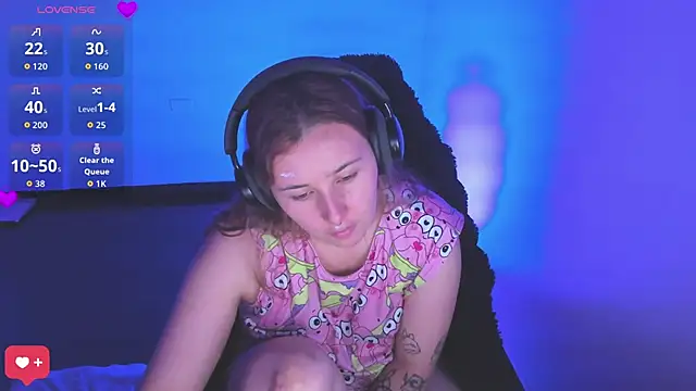 bonnie moon  online show from 03/19/26, 10:43