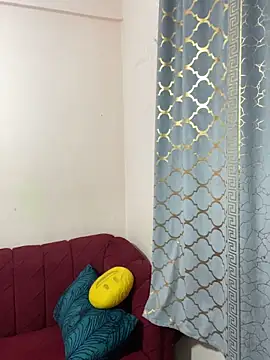 mari layali online show from 04/16/26, 11:18