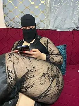 mari layali online show from 01/31/26, 10:19