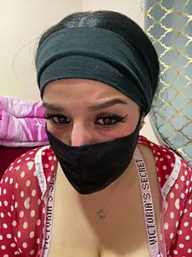 mari layali online show from 04/22/26, 11:44