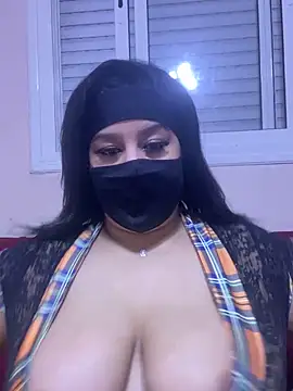 Snapshot of mari_layali chatting on 03/06/25, 10:36 mari layali online show from 03/06/25, 10:36