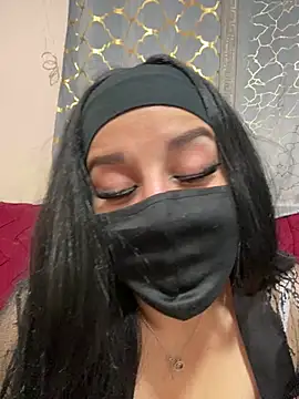 mari layali online show from 02/21/26, 12:34