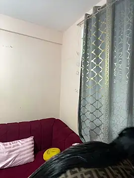 mari layali online show from 04/23/26, 11:50