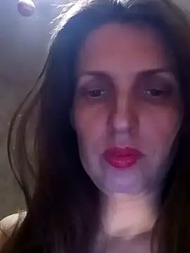 Snapshot of RitaSunnyX chatting on 04/05/26, 10:33 RitaSunnyX online show from 04/05/26, 10:33