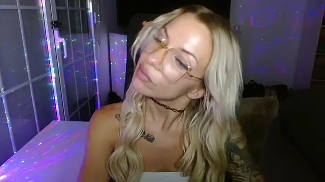 JuicyJanexo online show from 06/12/26, 05:05